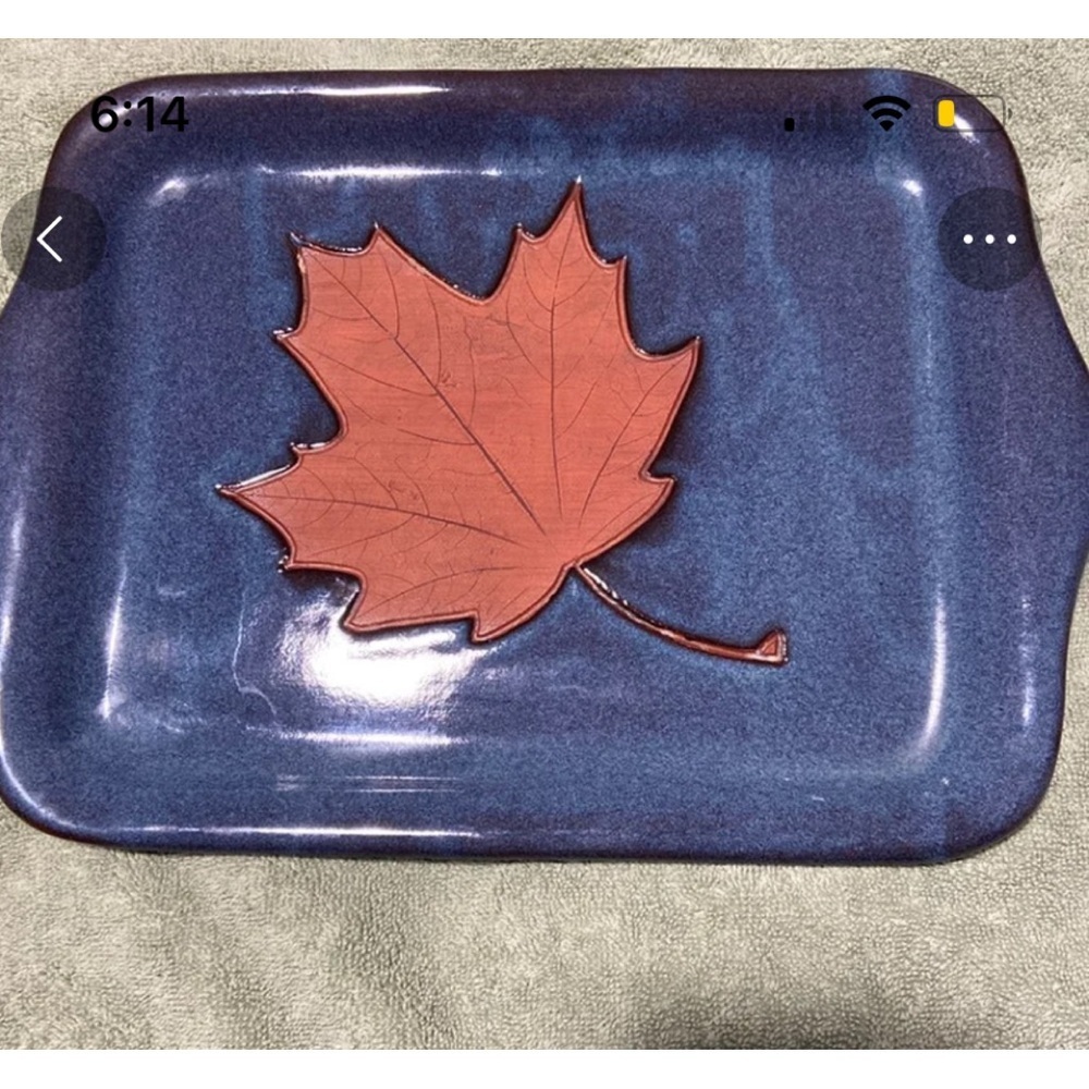 Lentz PEI Pottery Maple Leaf Canada Tray